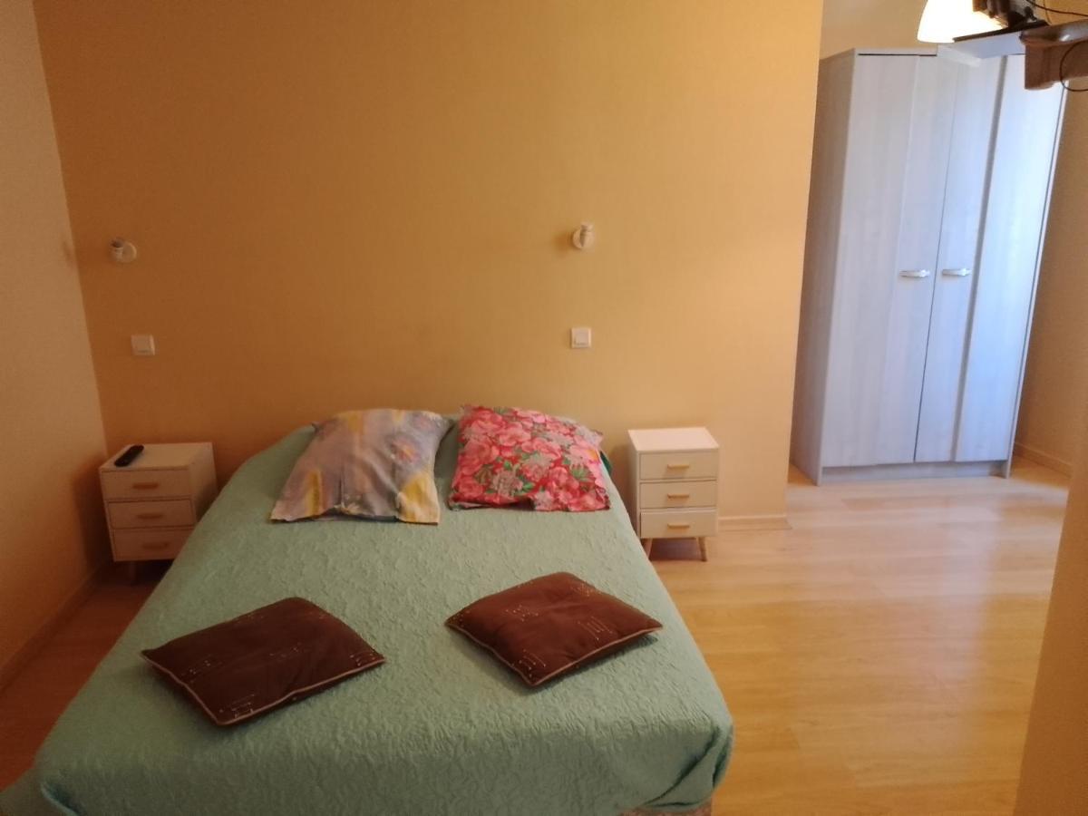 Le Moderne Veynes - Location D'Appartements A La Nuitee Екстер'єр фото